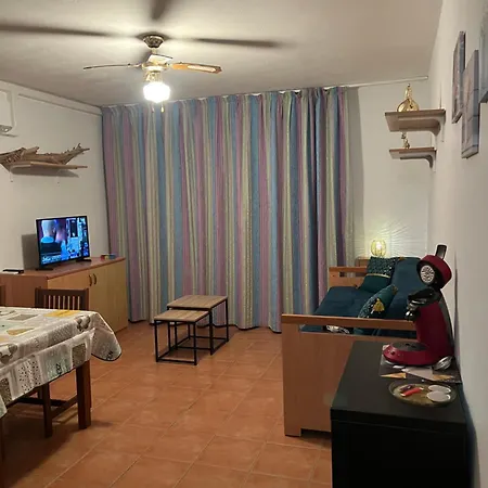 アパート Moriani G1 サン・ニコラオ